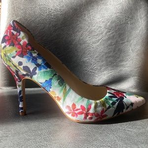 ALDO FLORAL PUMPS